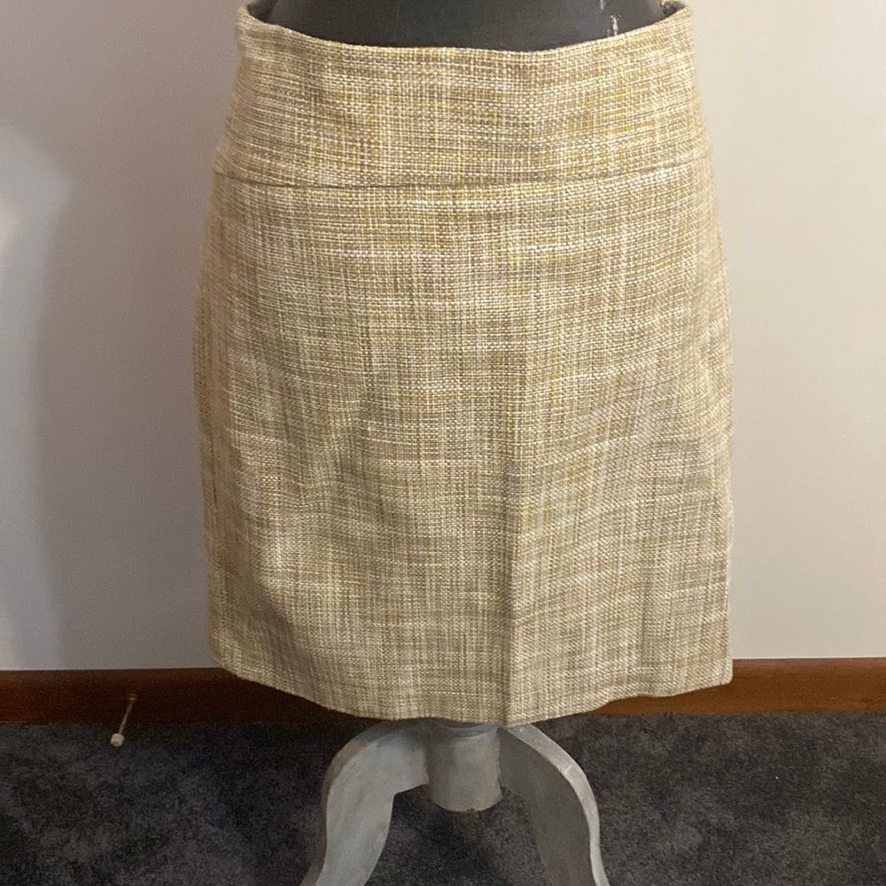 The Limited Collection Taupe, Citron White Tweed skirt, size 12